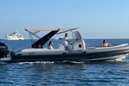 Noleggio Gommone Black Manta B9 Cannes