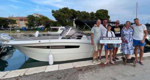 Τρογκίρ Motorboat ATLANTIC MARINE SUN CRUISER 730 SUN CRUISER 730 alt tag text