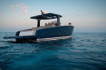 Hyra båt Motorbåt Tesoro T40 Marina Zeas