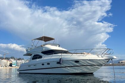 Rental Motorboat Cranchi 40 Fly Sanxenxo