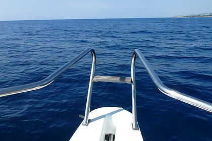 Charter Motorboat Starfisher 840 Badalona