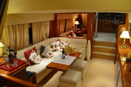 Чартер Моторная яхта Falcon 70 Мале