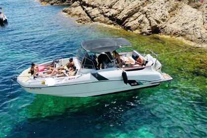 Noleggio Barca a motore Beneteau Flyer 8.8 Barcellona