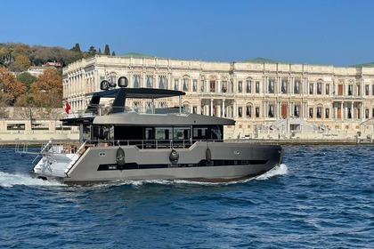 Hyra båt Motorbåt Luxury Multihull Yacht Custom Build Istanbul