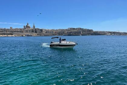 Hyra båt Motorbåt Bluline Bluline 21 open Malta