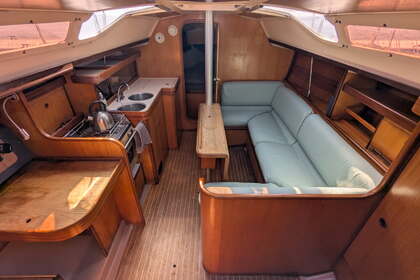 Location Voilier Beneteau Oceanis 320 Penerf