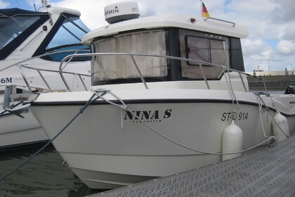 Charter Motorboat Quicksilver 605 Pilothouse Baltic sea