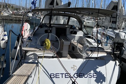 Miete Segelboot ELAN 45 Impression Athen