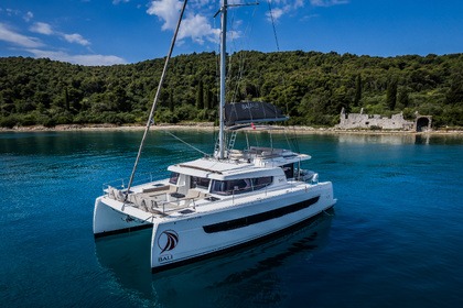 Hyra båt Katamaran Catana Group Bali 4.8 - 6 + 1 cab. Trogir