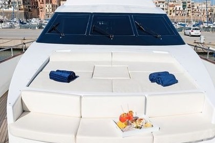 Miete Motoryacht TECHNOMAR  YACHT 27 METER FIRST LADY Cannigione