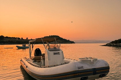 Charter RIB B W A E 27 Vourvourou