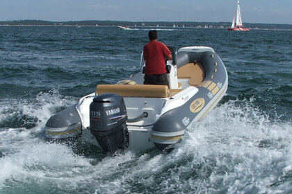 Aluguel Barco sem licença  nautica Led gs590 Furnari