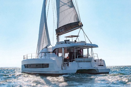 Hire Catamaran Catana Bali Catspace Marina Frapa