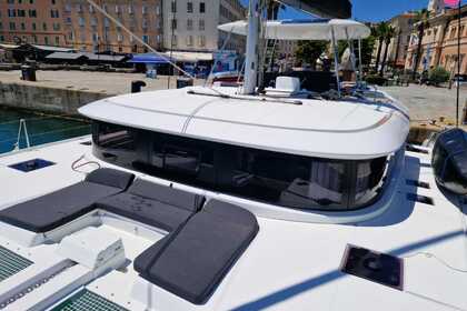 Location Catamaran Lagoon Lagoon 46 Marseille