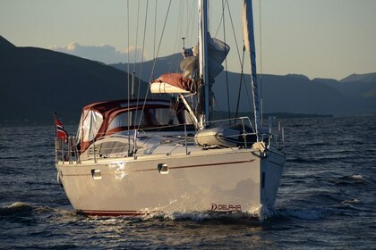 Charter Sailboat Delphia 40 Kvaløysletta