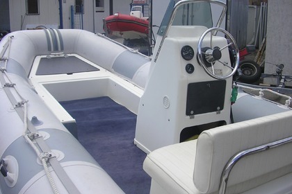 Hire RIB Zodiac Cherokee 495 Cesarica