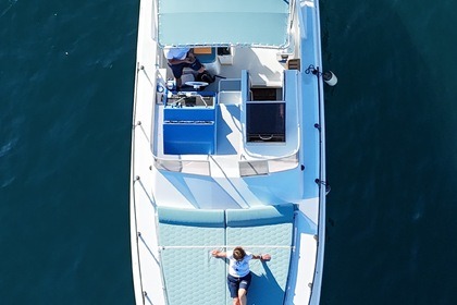 Charter Motorboat Zamboni Excalibur 38 Piano di Sorrento