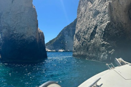 Aluguel Barco sem licença  Poseidon Blue Water 185 Zaquintos