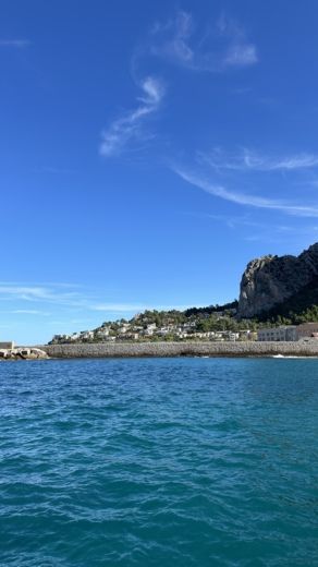 Palermo Motorboat Cranchi Zaffiro 34 alt tag text