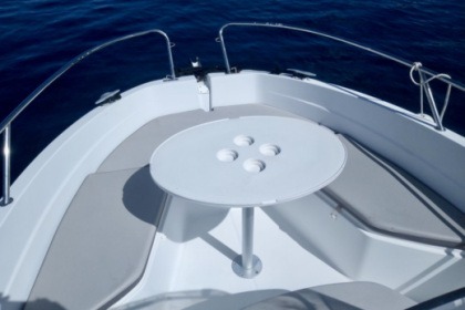 Location Bateau à moteur Jeanneau Cap Camarat 5.5 Cc Sainte Rose