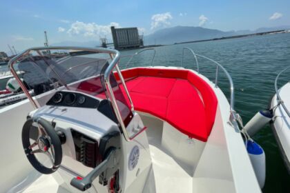 Hire Motorboat Speedy Cayman 585 Positano