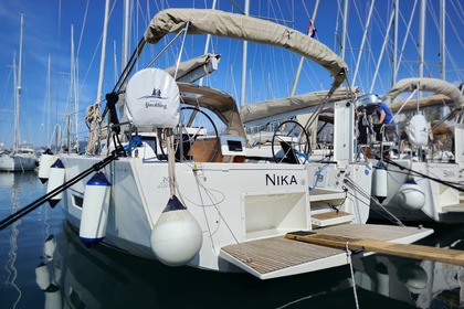 Noleggio Barca a vela DUFOUR 390 Grand Large Castel Abbadessa