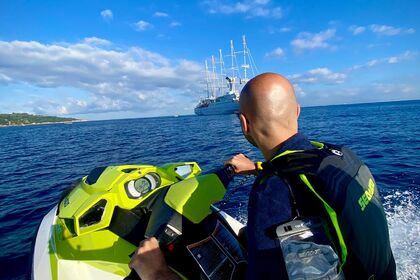 Noleggio Moto d'acqua Bombardier Sea doo gti 130 Sorrento