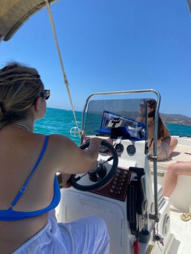 Paros Without license Nikita SEAROVER 470 alt tag text