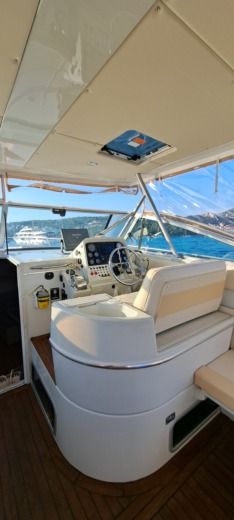 Motorboat Stamas Stamas 360 express Boot Grundriss