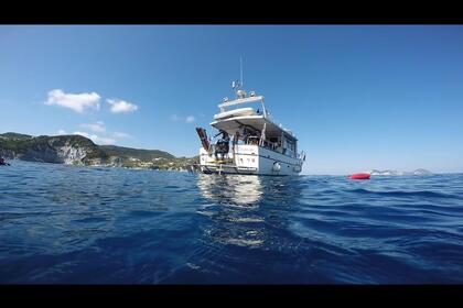 Noleggio Barca a motore Cantieri Navali Lampedusa Motobarca La Spezia