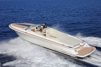 Noleggio Barca a motore Chris Craft Corsair 32 Heritage Ajaccio