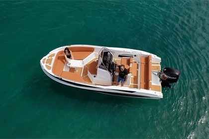 Charter Motorboat Nireus 620cl Malta