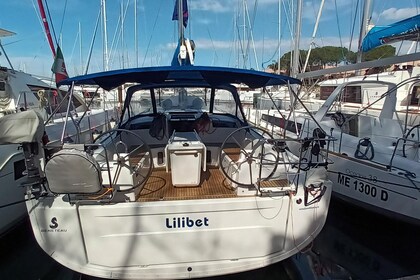 Verhuur Zeilboot Bénéteau Oceanis 40.1 Procida