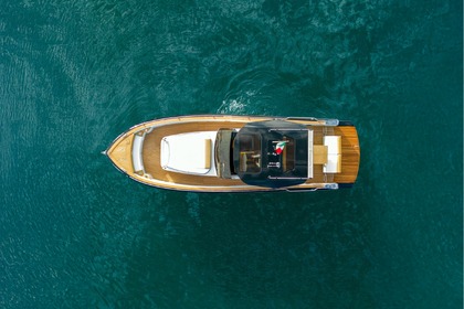 Noleggio Barca a motore Allure Sport L 38HT Sorrento