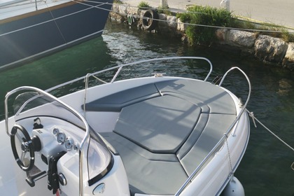 Charter Motorboat PRINCE PRINCE 560 OPEN Lumbarda