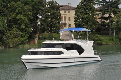 Charter Houseboat Houseboat Minuetto 6 Casale sul Sile