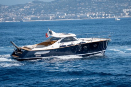 Alquiler Lancha GRAND OCEAN AZUR 33 Cannes