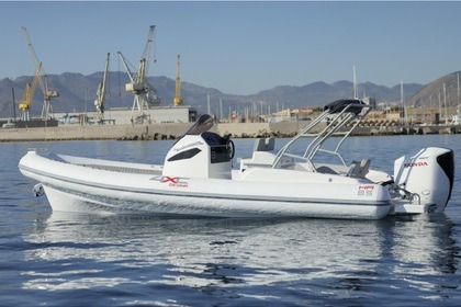 Verhuur RIB 4XC HA 8.5 Saint-Florent