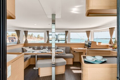 Rental Catamaran  Lagoon 42 Paros