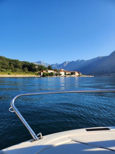 Kotor Motorboat Jeanneau Cap Camarat 6.5 Cc alt tag text