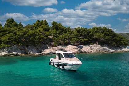 Charter Motorboat QUICKSILVER 905 weekend Dubrovnik
